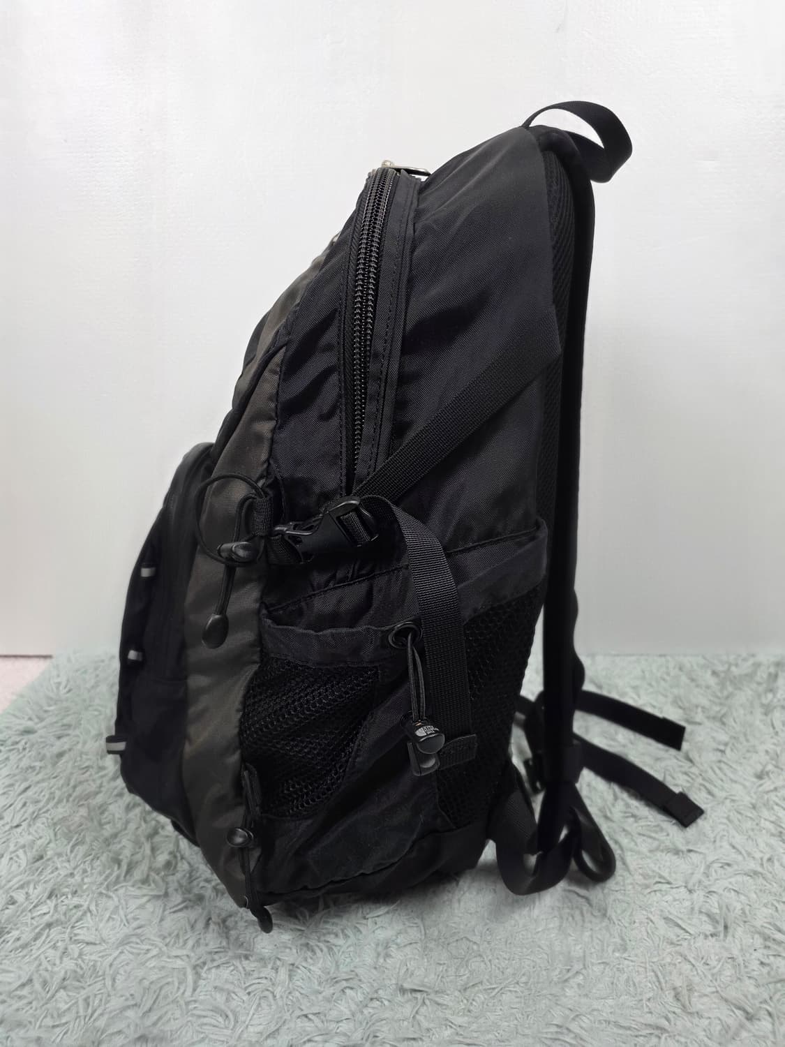 노스페이스 버티컬 백팩 31리터 상품이미지2