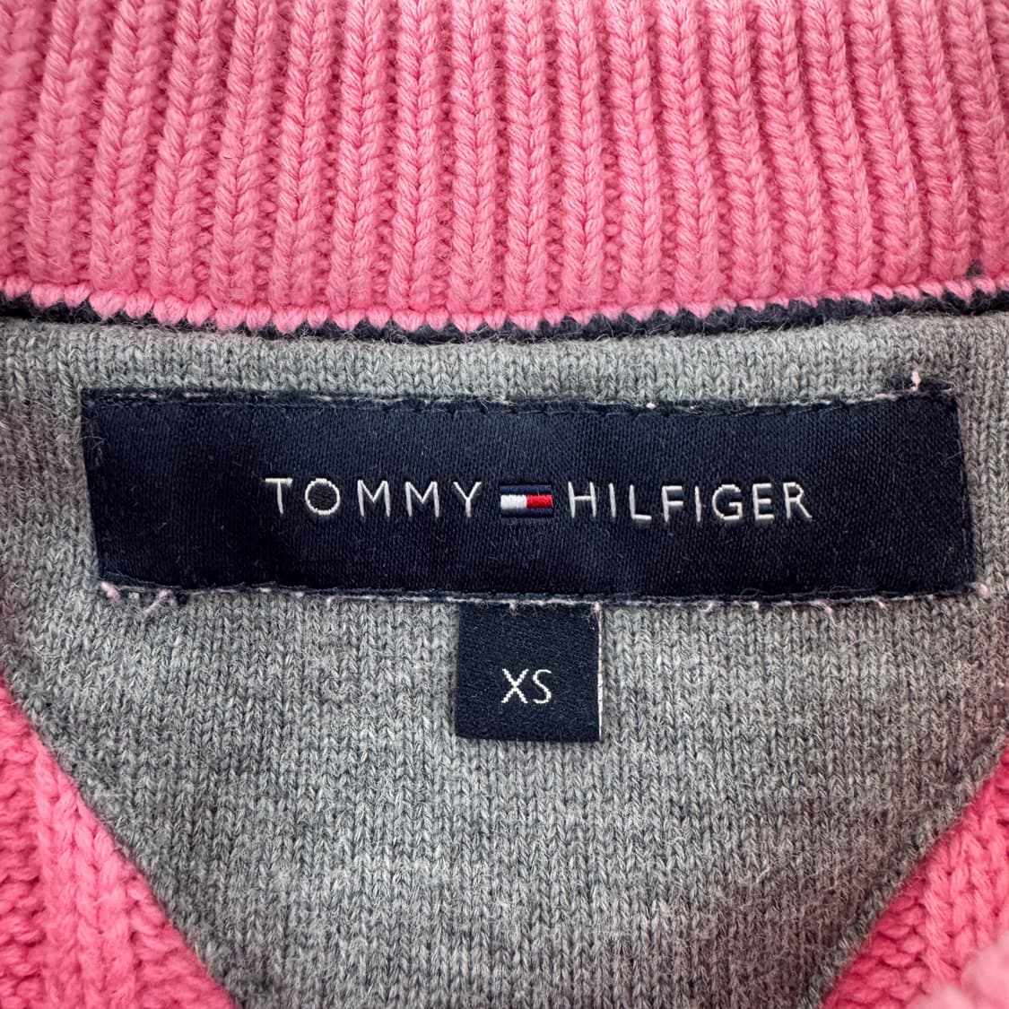 타미힐피거 딸기우유맛 핑크 꽈배기 니트 상품이미지4