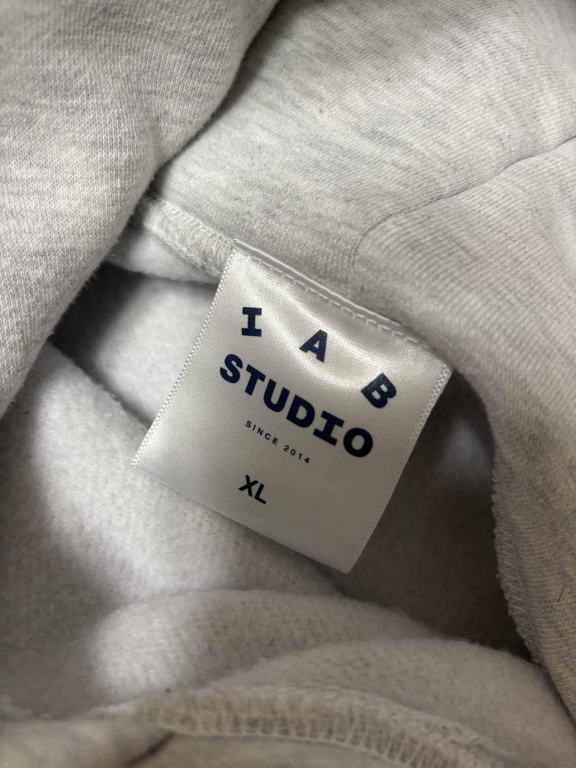 아이앱 후드티 라이트그레이 상품이미지2