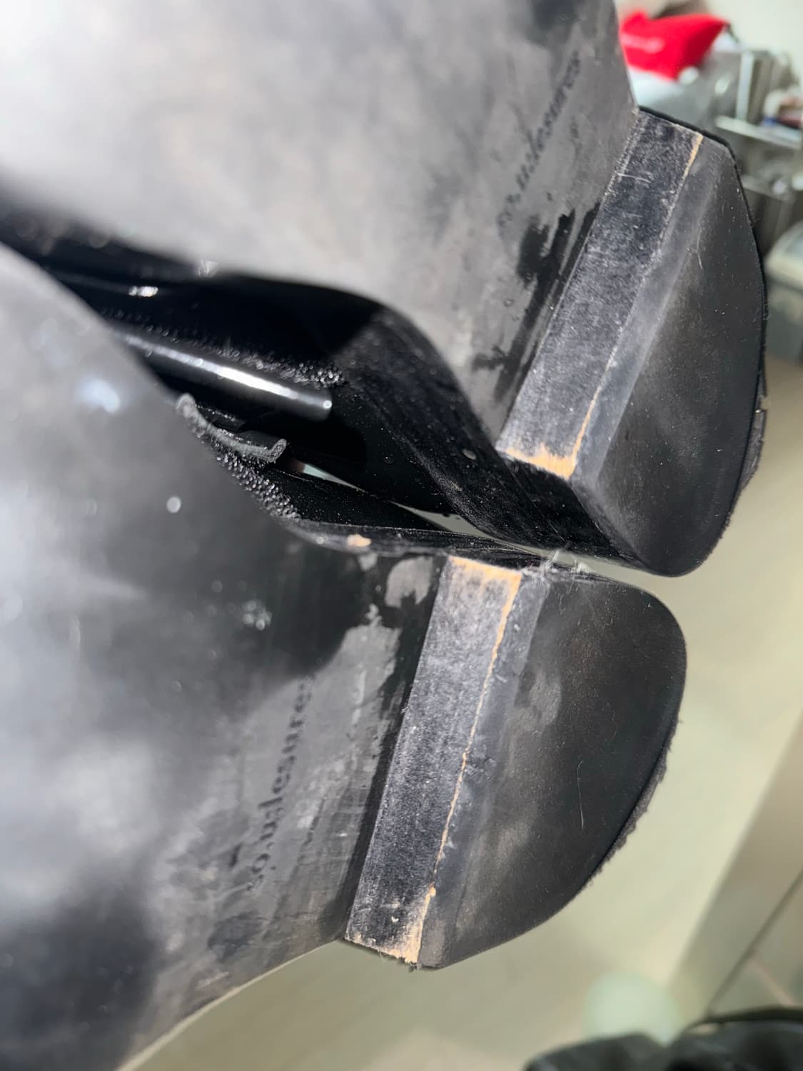 쏘유레슈어 스퀘어 더비 270 블랙 상품이미지3