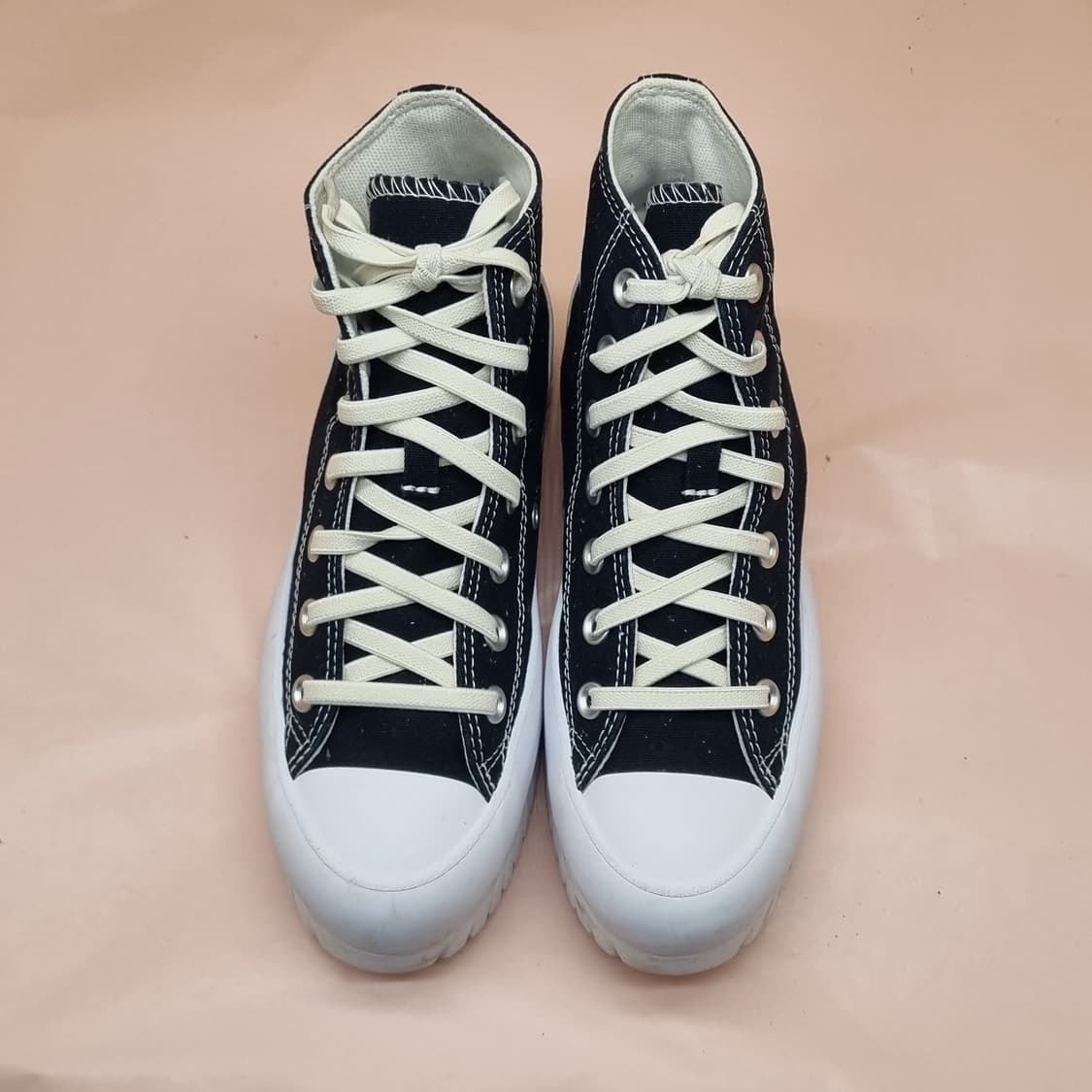 컨버스 척테일러 러기드 여성하이탑235 상품이미지2