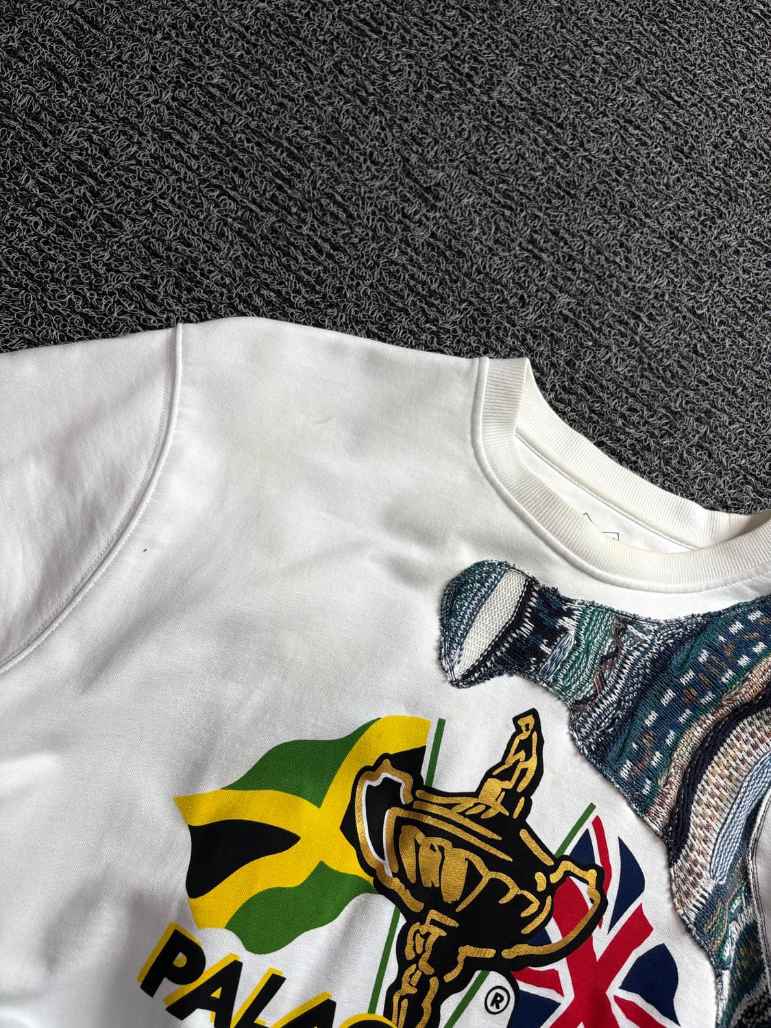 팔라스 핸드메이드 리메이크 케이블 디테일 크루넥 3211 상품이미지4