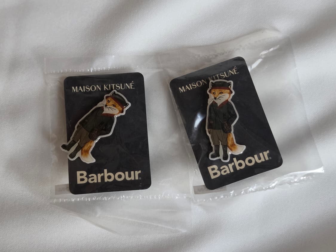 바버 × 메종키츠네 콜라보 뱃지 상품이미지1