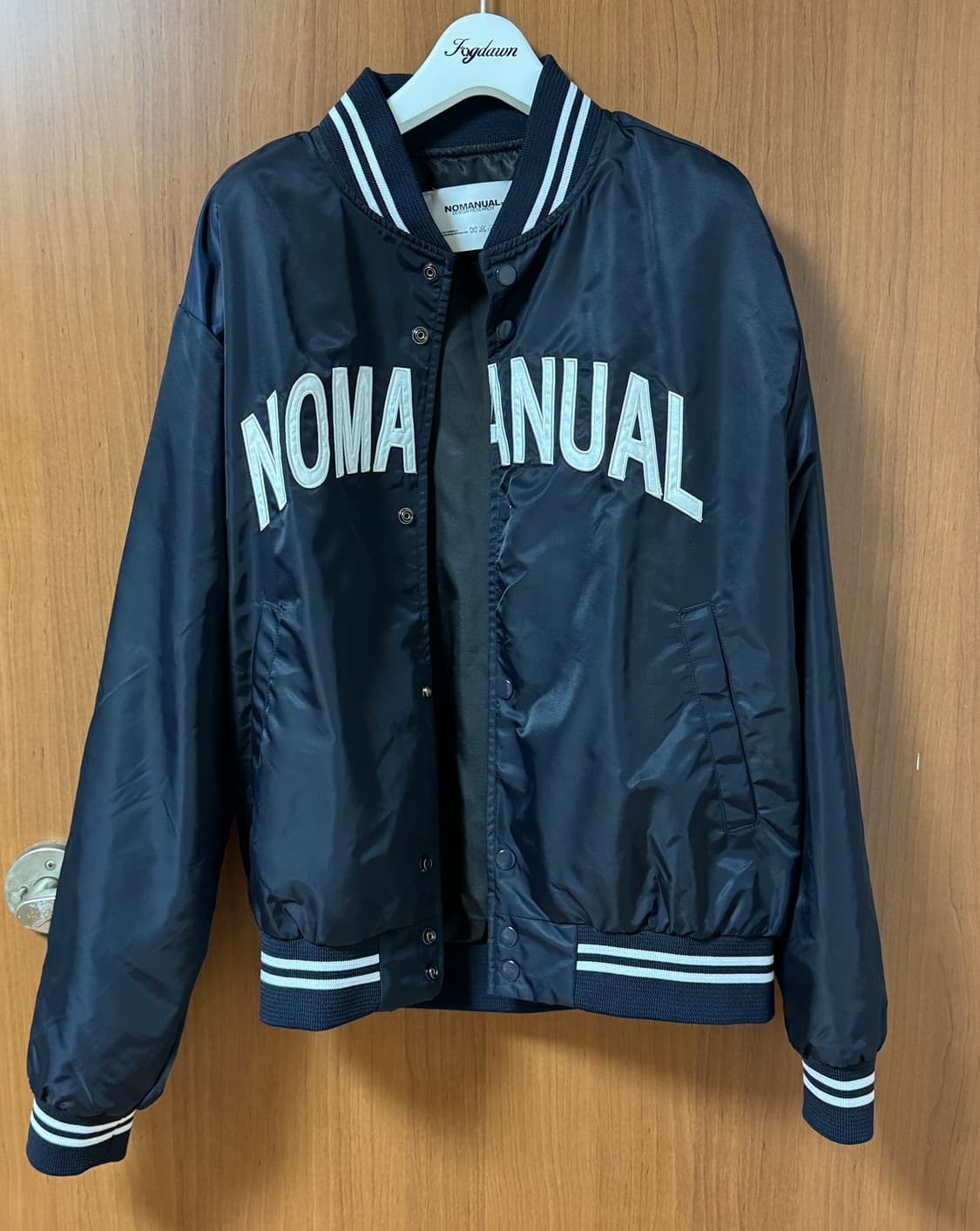 노매뉴얼 ARCH LOGO VARSITY JACKE 바시티 자켓 상품이미지4