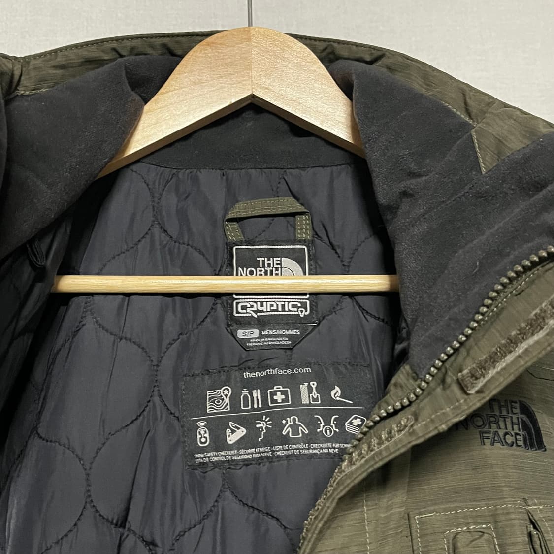 노스페이스 카키색 점퍼 S 상품이미지4