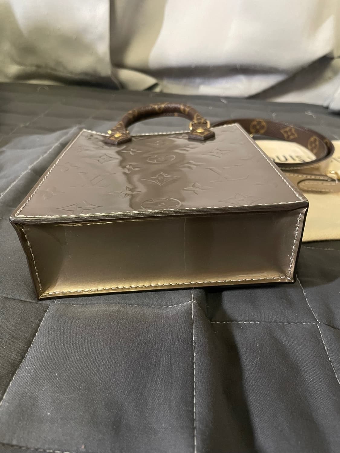 루이비통 쁘띠삭플라 한정판 상품이미지6