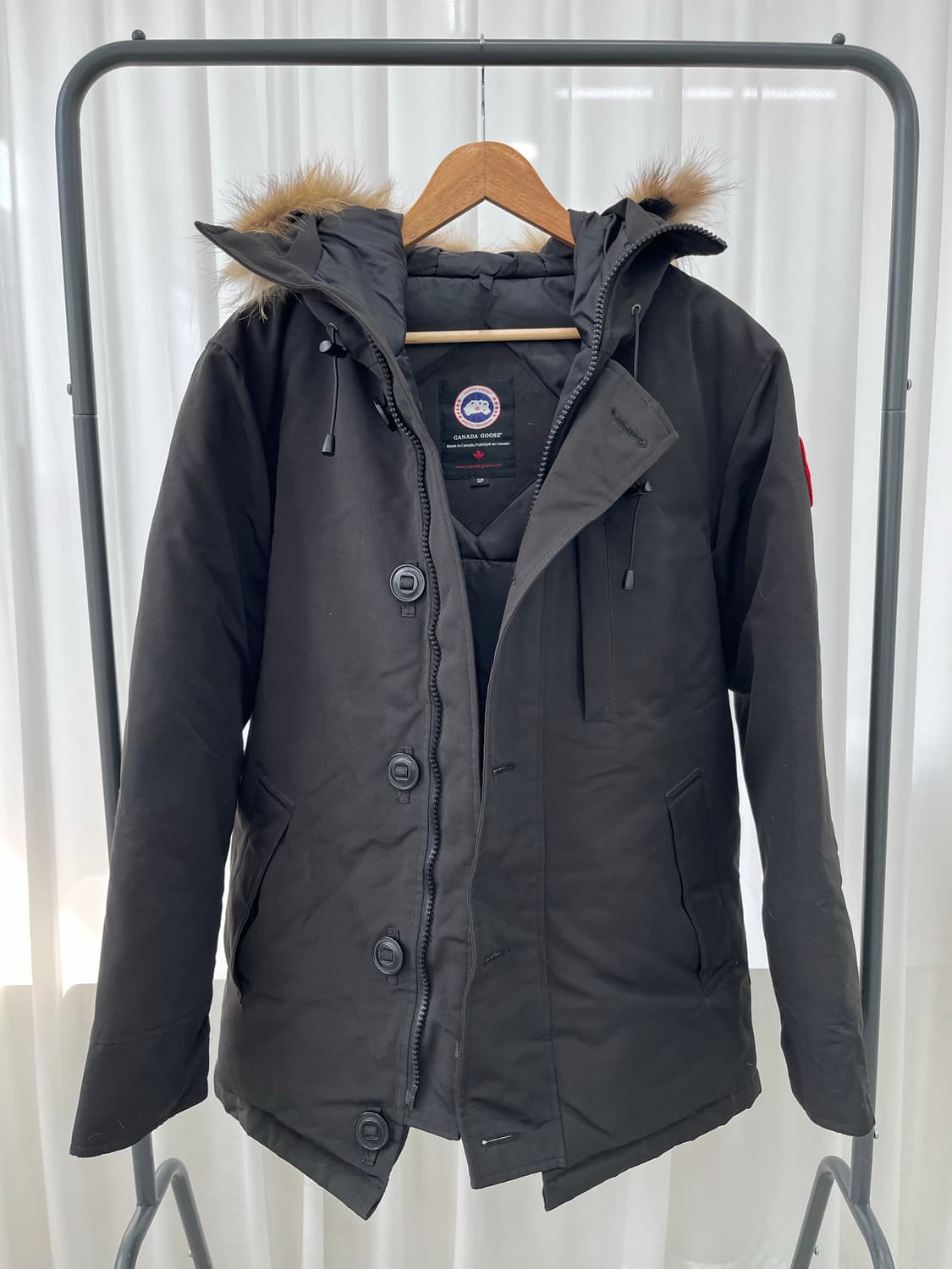 캐나다구스 블랙 패딩 S/P 상품이미지1