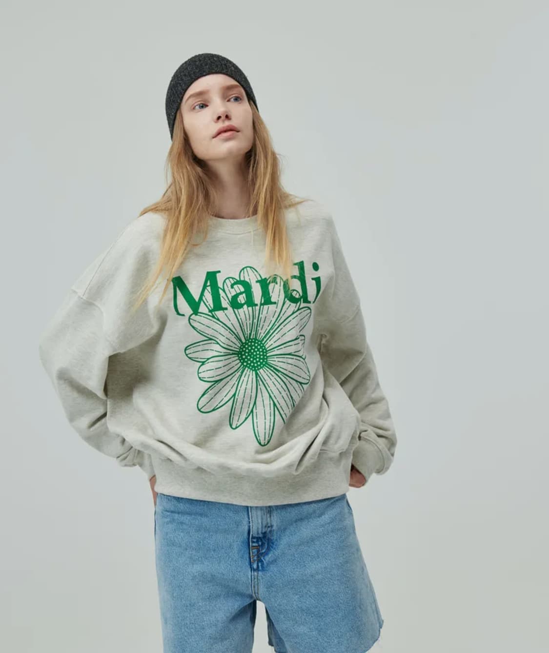 마르디 메크르디 맨투맨 스웻셔츠 오트밀 그린  상품이미지1
