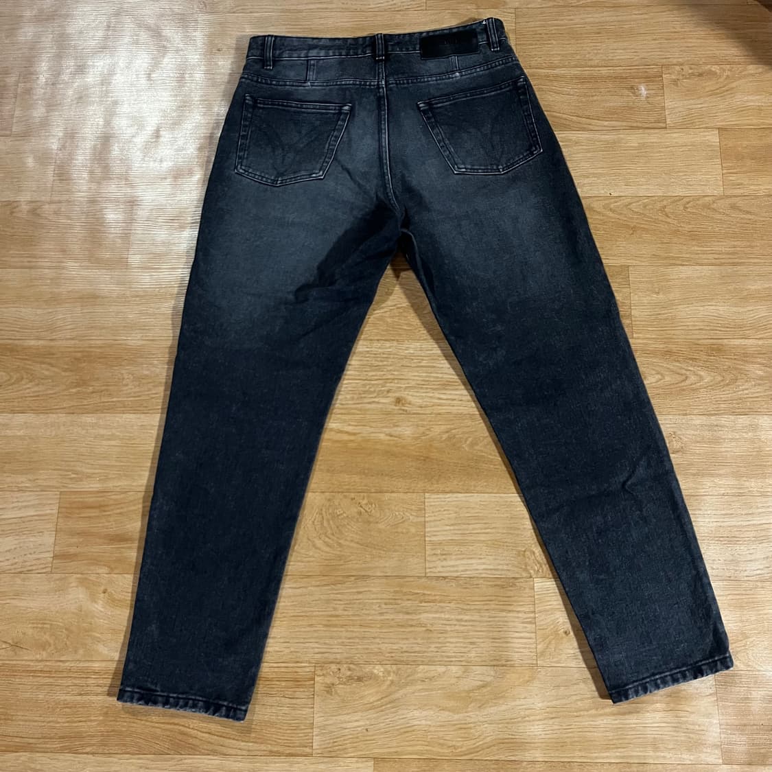 [31] 아미 테이퍼드진 상품이미지1