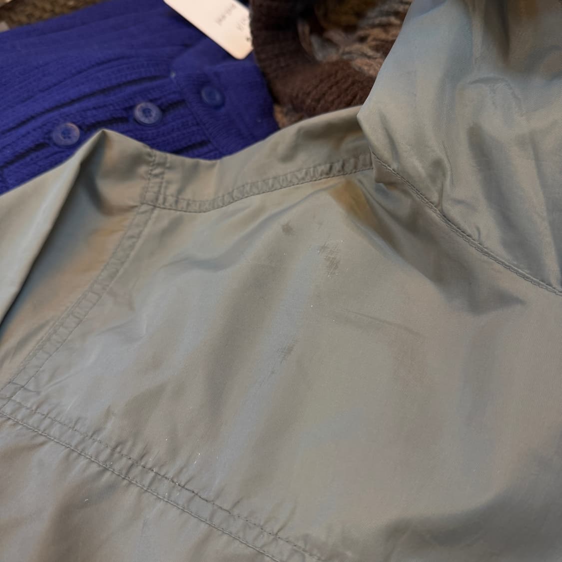 갭 라이트 나일론 윈드 브레이커 상품이미지2