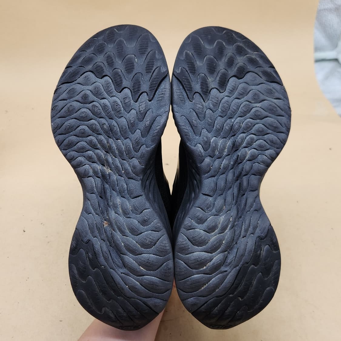 휠라 에이리보 경랑운동화 250 상품이미지2