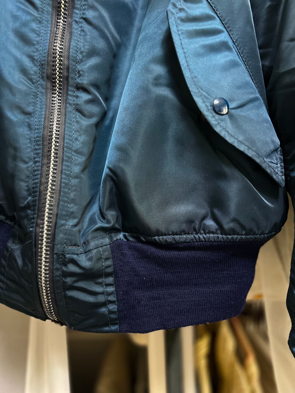 [USA] 알파 인더스트리 MA-1 항공점퍼 (L / navy) 상품이미지7