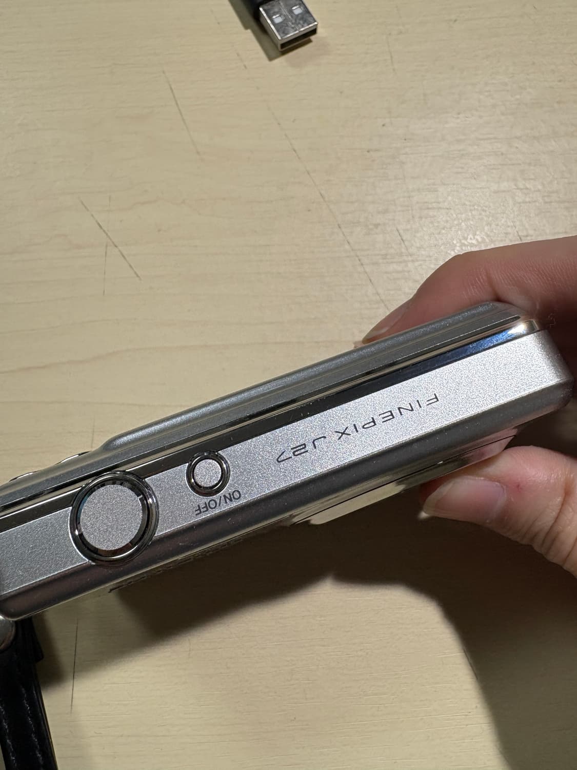 후지필름 파인픽스 j27 (레드벨벳 슬기 카메라) 상품이미지2