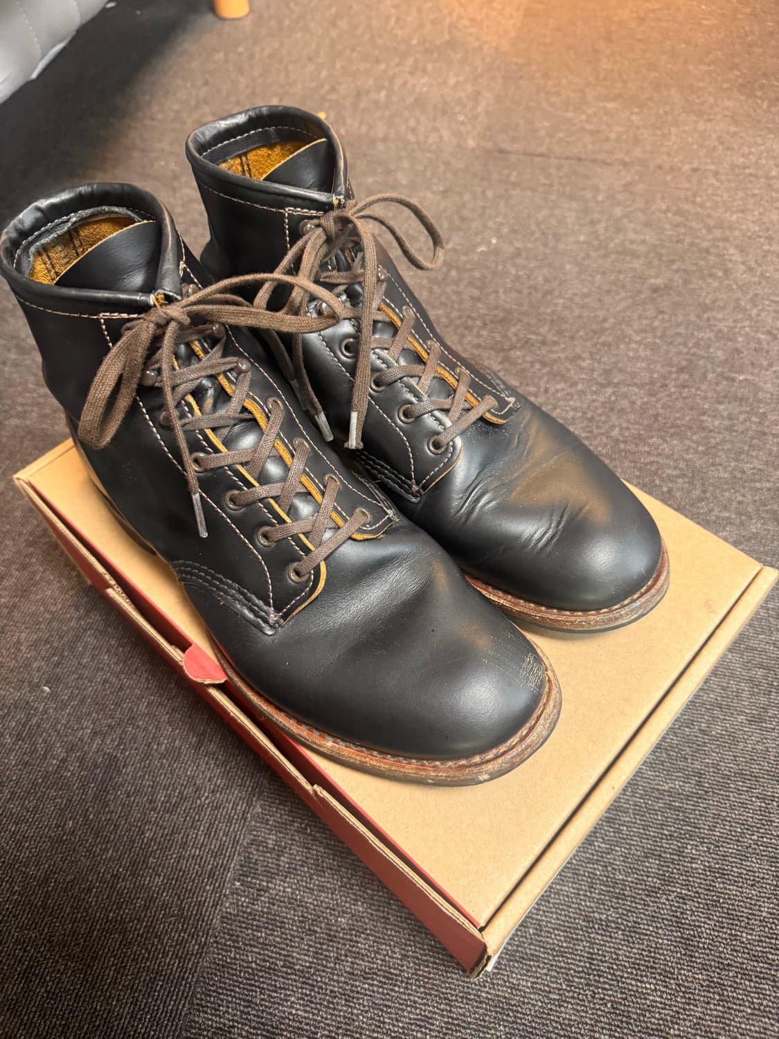 레드윙 벡맨 9060 플랫박스 270 / 9 사이즈 상품이미지2