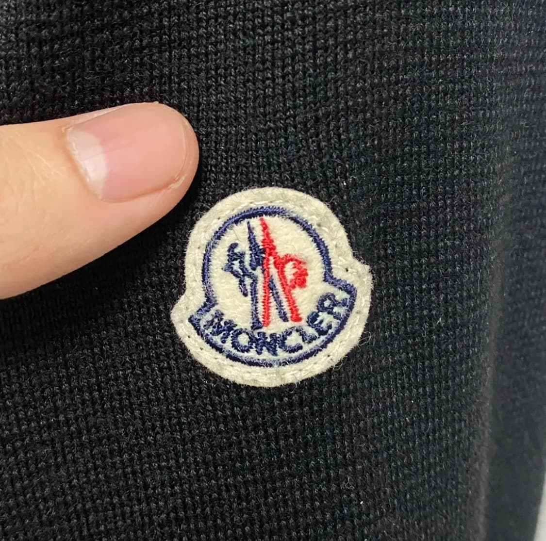 정품 몽클레어 니트패딩 블랙 M 상품이미지2