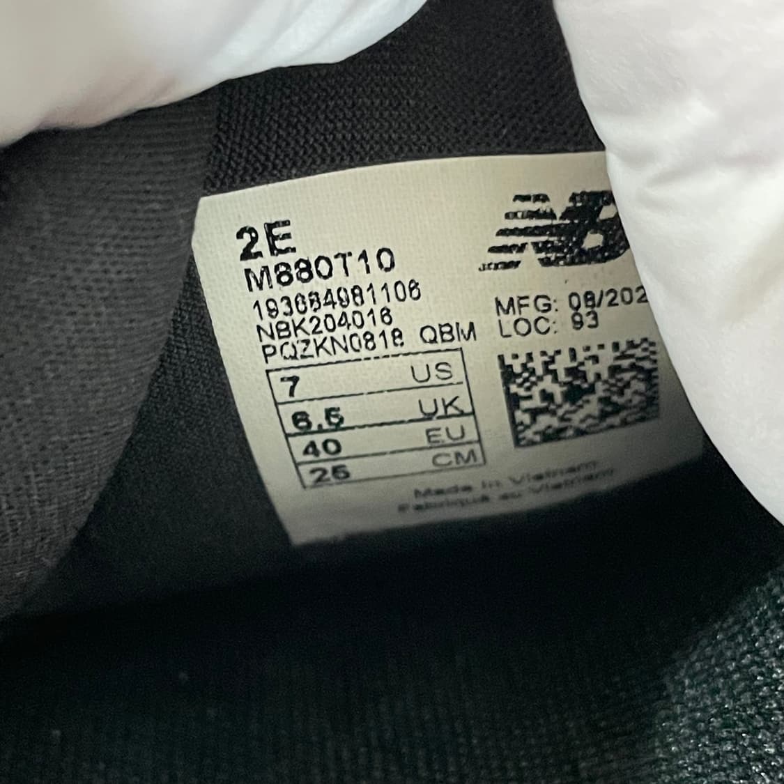 856) 뉴발란스 프레쉬폼880 트리플 블랙 250mm 상품이미지8