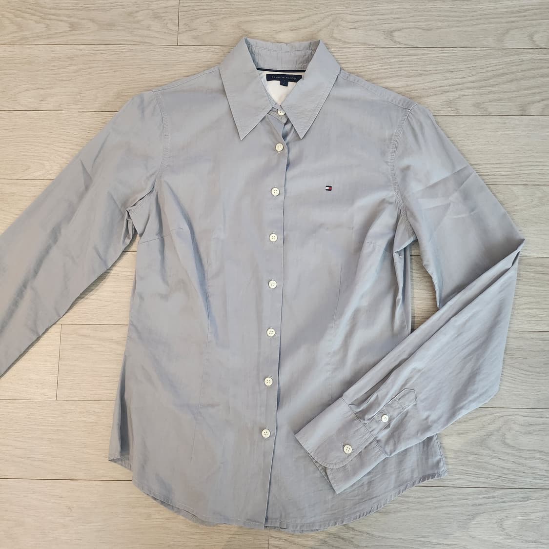 타미 그레이 셔츠 상품이미지2