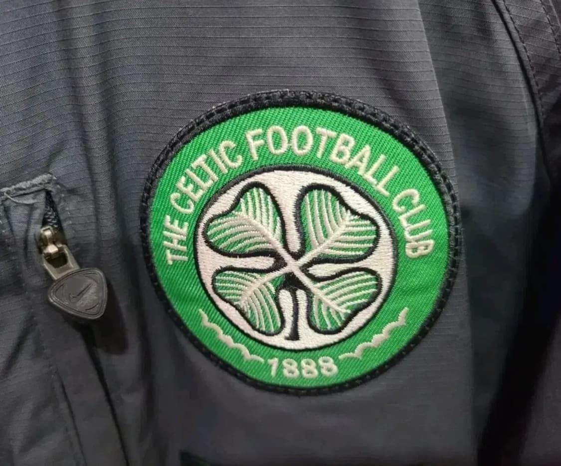 나이키 00s 셀틱FC 바람막이 상품이미지3