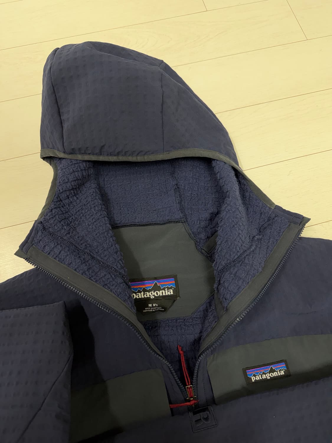 파타고니아 R2  후드 집업 M 사이즈 상품이미지5
