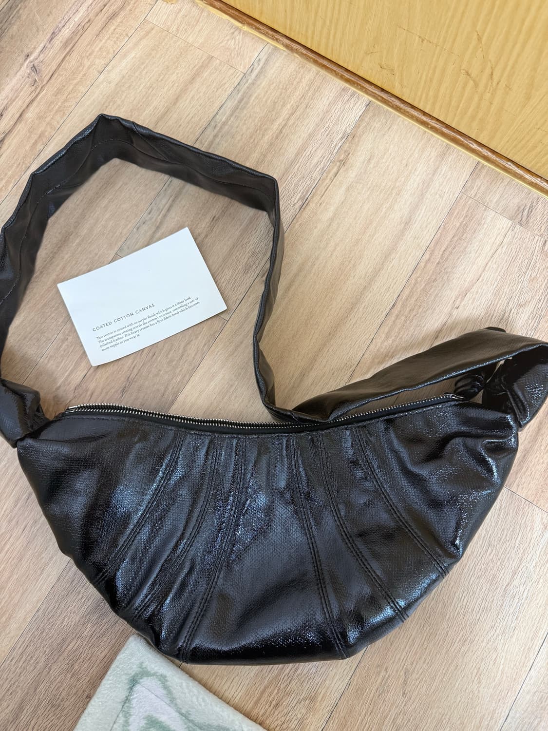 르메르 스몰 크루아상백 코티드 코튼 블랙 상품이미지1