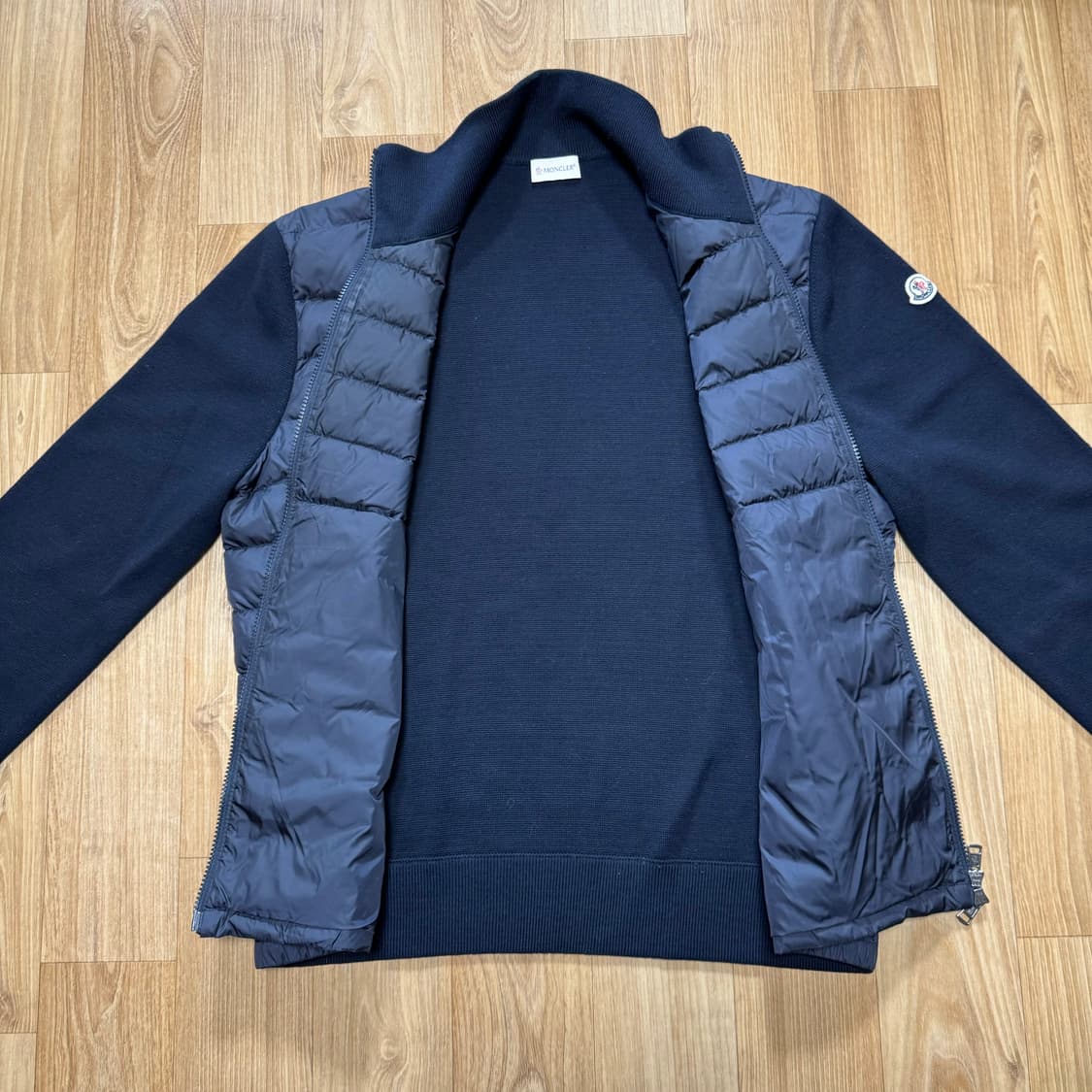 몽클레어 김현우 니트패딩 xxl 다크네이비 상품이미지4