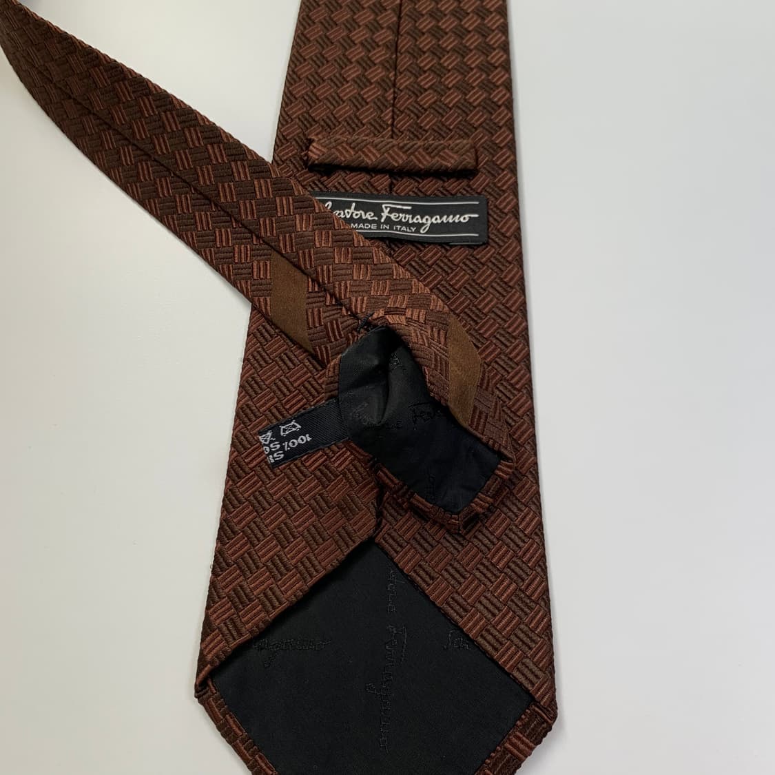 살바토레 페레가모 이태리 100실크 명품넥타이 브라운 체크무늬 A+등급 상품이미지7