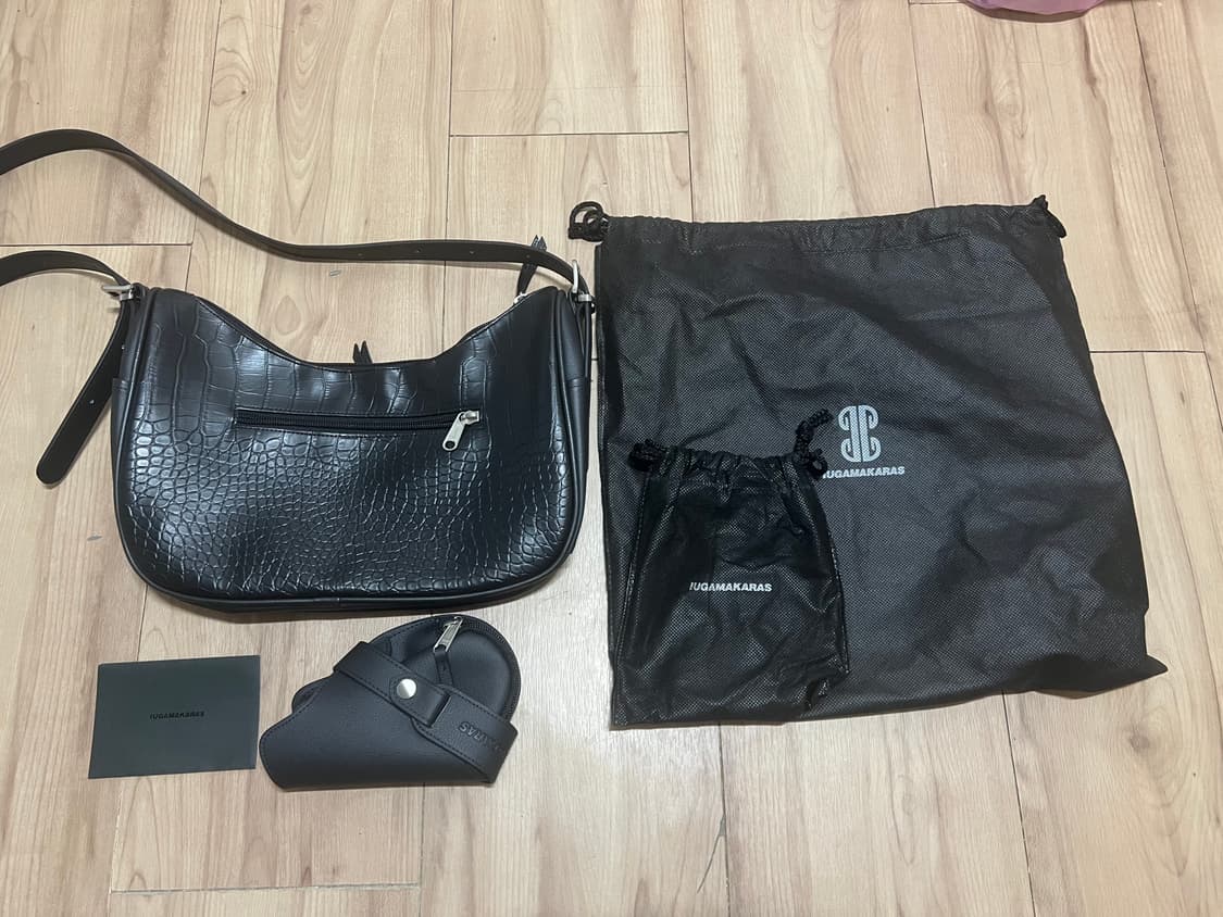 IUGAMAKARAS 파이톤 레더 크로스백 상품이미지5