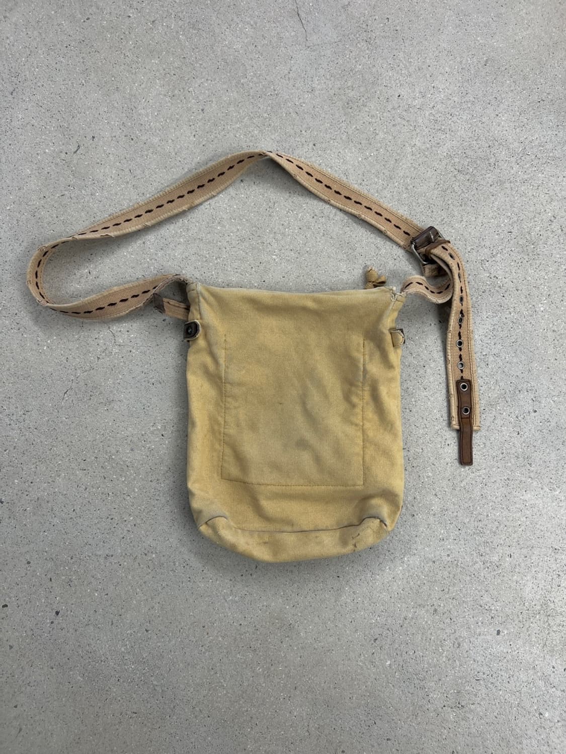 디젤 아카이브 밀리터리 캔버스 크로스백 상품이미지5