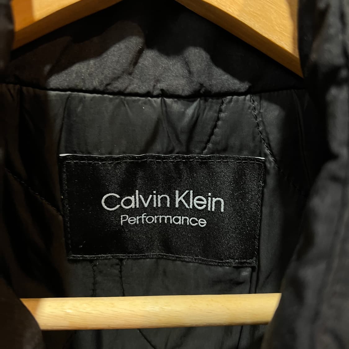 캘빈클라인 퍼포먼스 바람막이 점퍼 상품이미지3