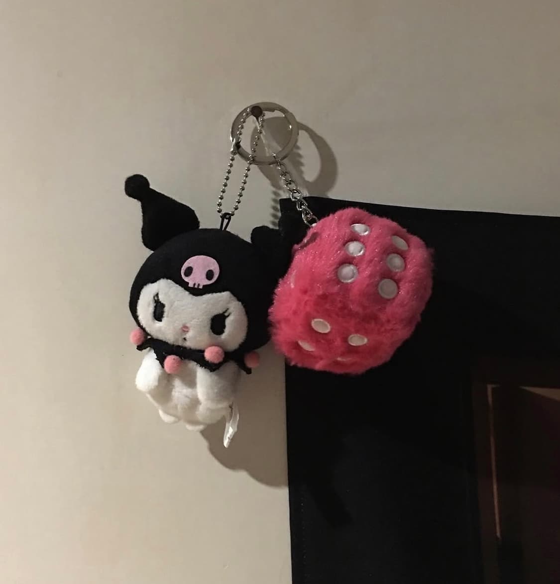 스투시 주사위 퍼지 다이스 키링 핑크 새상품 상품이미지2