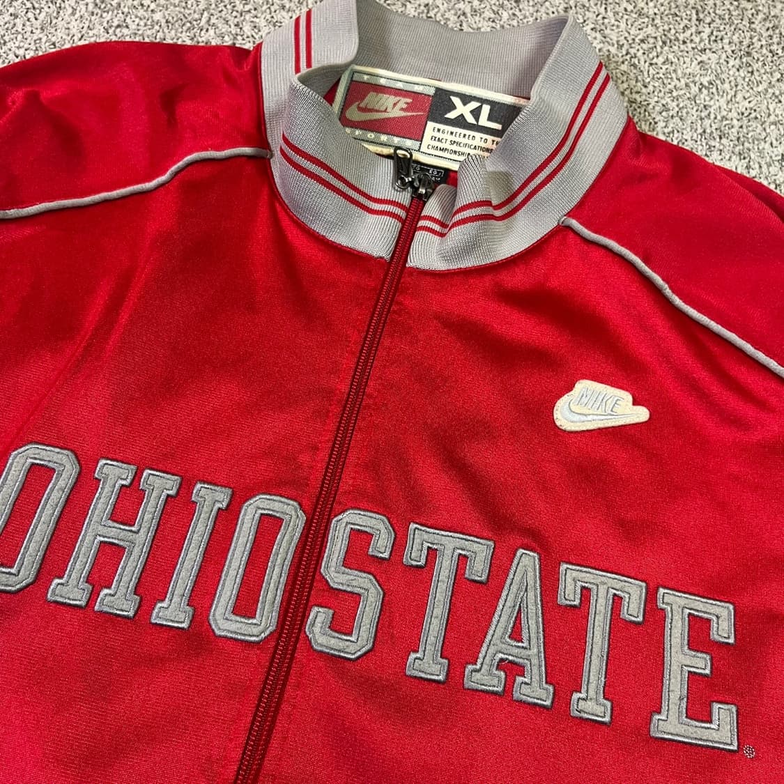 나이키 올드스쿨 오하이오 스테이트 버키스 빅로고 트랙탑 져지 상품이미지3