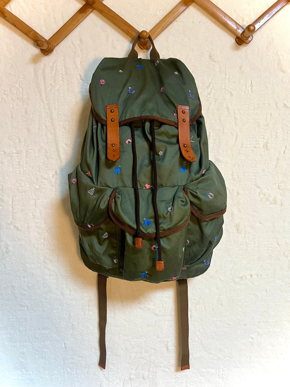 츠모리치사토 빈티지 자수 백팩 희귀매물 상품이미지1