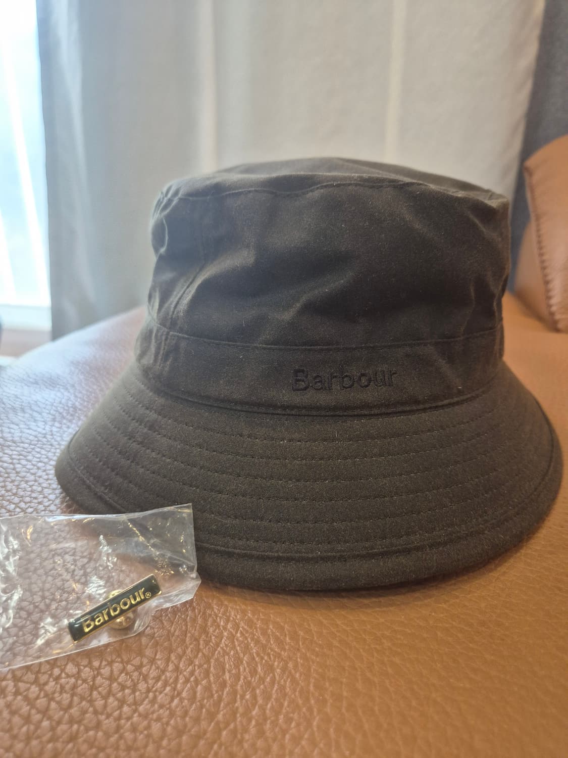 바버 왁스 버킷햇 xl 사이즈 + 뱃지 새상품 상품이미지1