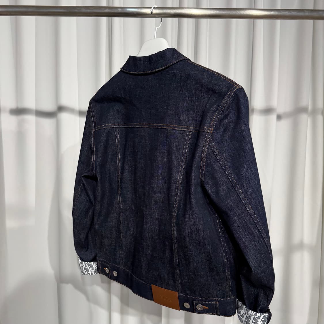 (48) 디올 25ss 오블리크 레더패치 데님 자켓 상품이미지5