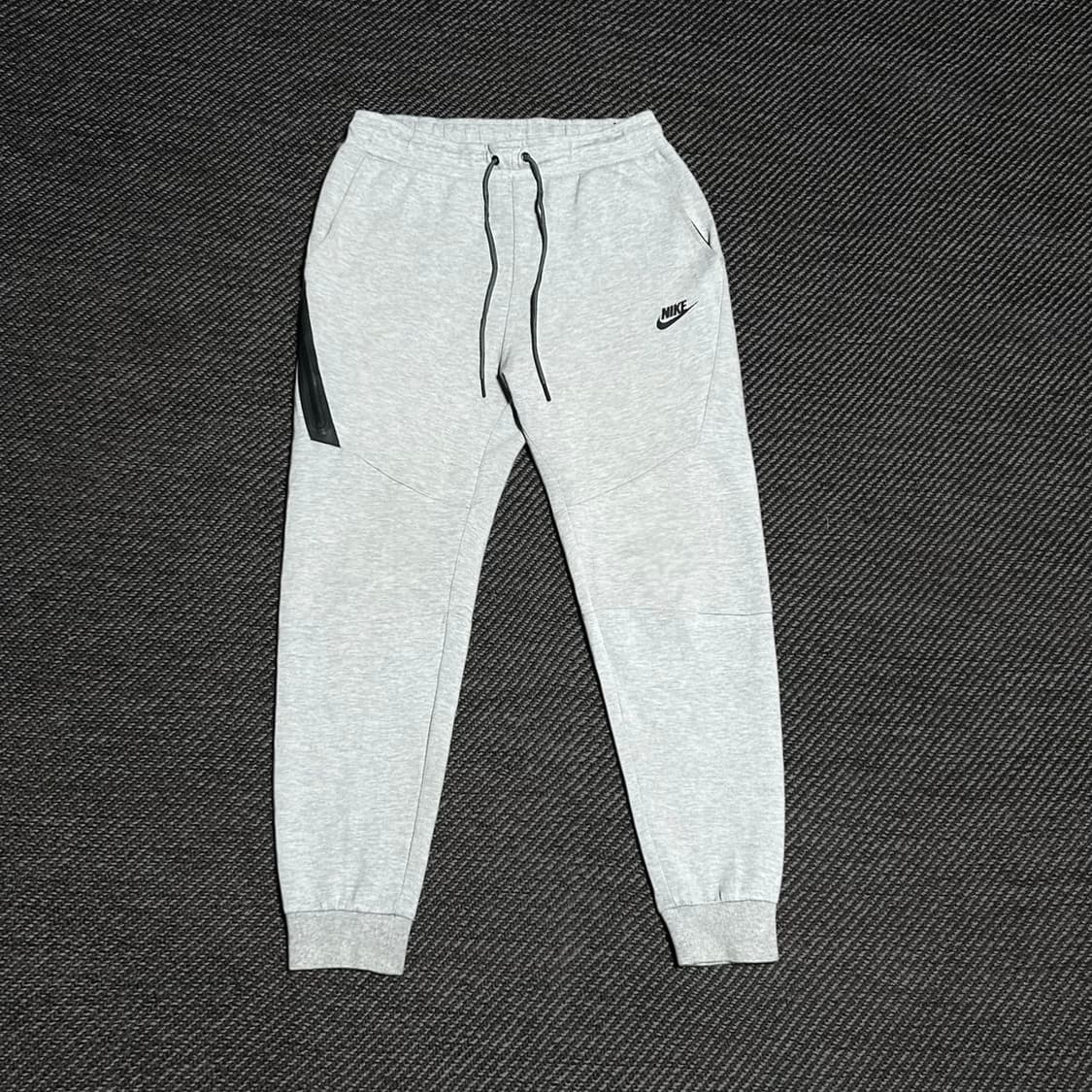 [M] Nike 나이키 테크팩 그레이 트레이닝 팬츠 상품이미지1