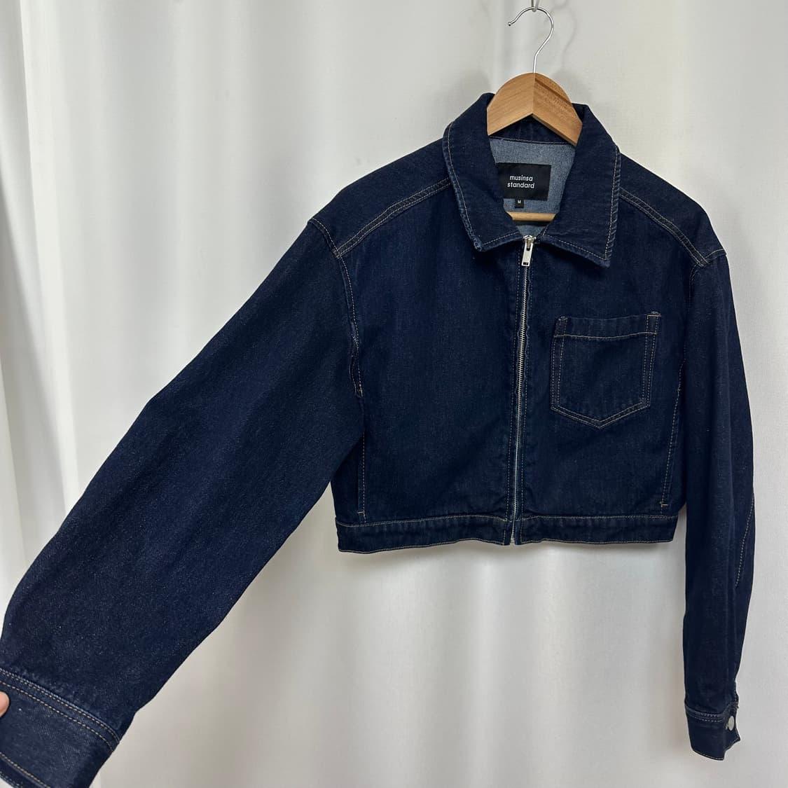   무신사스탠다드 여자 크롭 데님 청자켓 M 상품이미지4