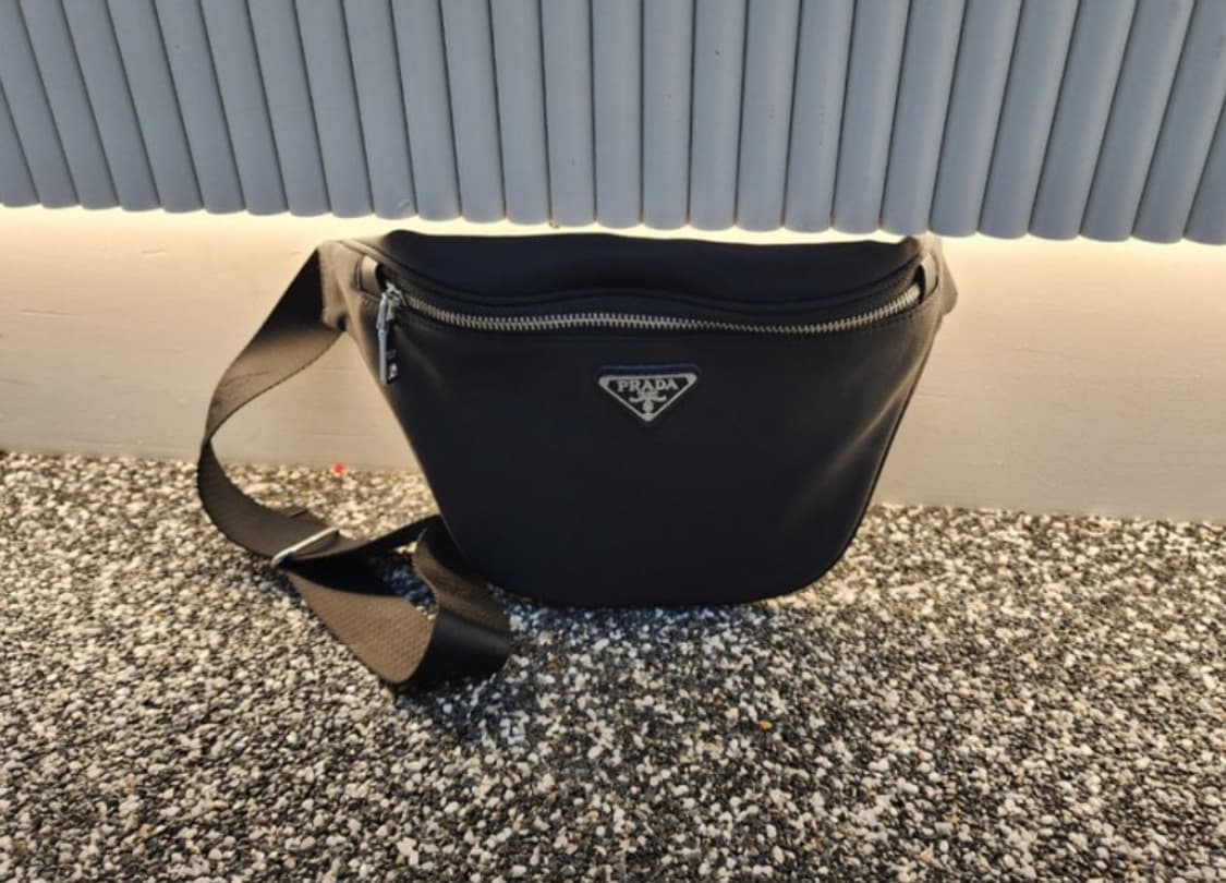 프라다뷰티  힙색 벨트백 상품이미지9