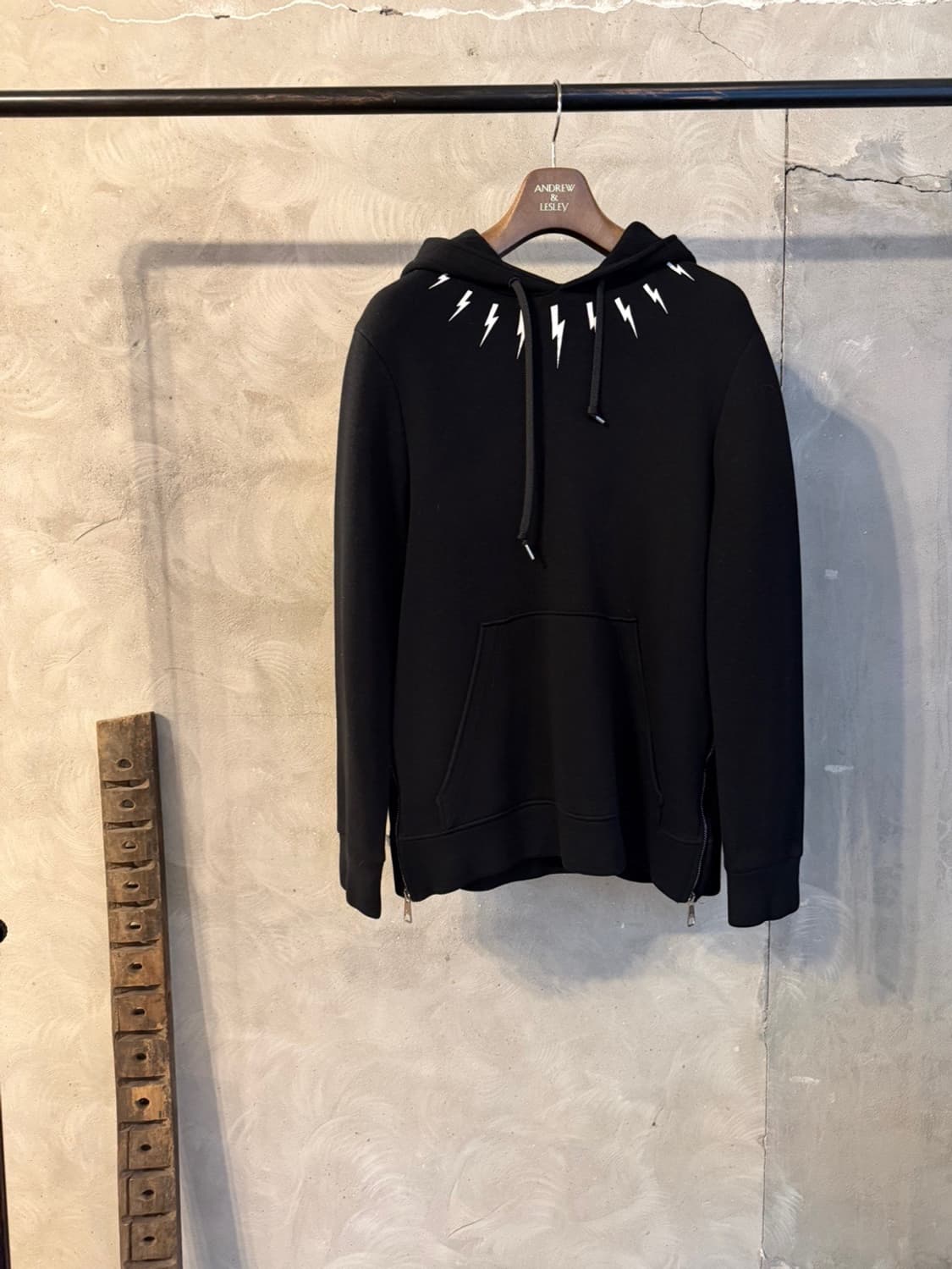 Neil Barrett 닐바렛 후드티 100 상품이미지1