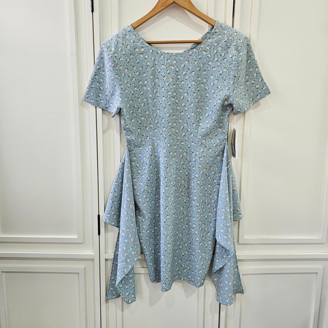 파스텔블루 플라워 랩무드 원피스 상품이미지8