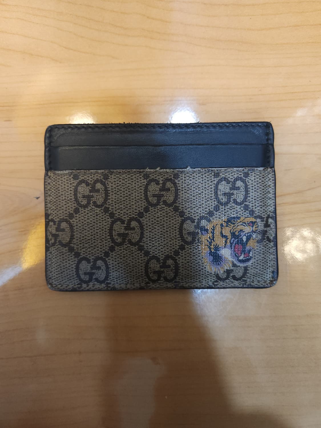 정품 구찌 gg타이거 카드지갑 급처 상품이미지3