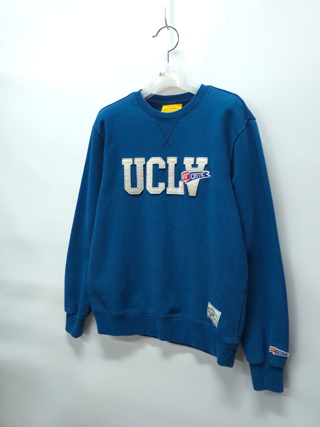 크리틱(CRITIC) 블루 워시드 맨투맨 - M사이즈 상품이미지2