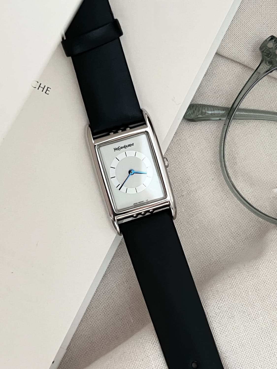 생로랑 렉탱글 시계 (남여공용) / 정품감정, 케어 상품이미지2
