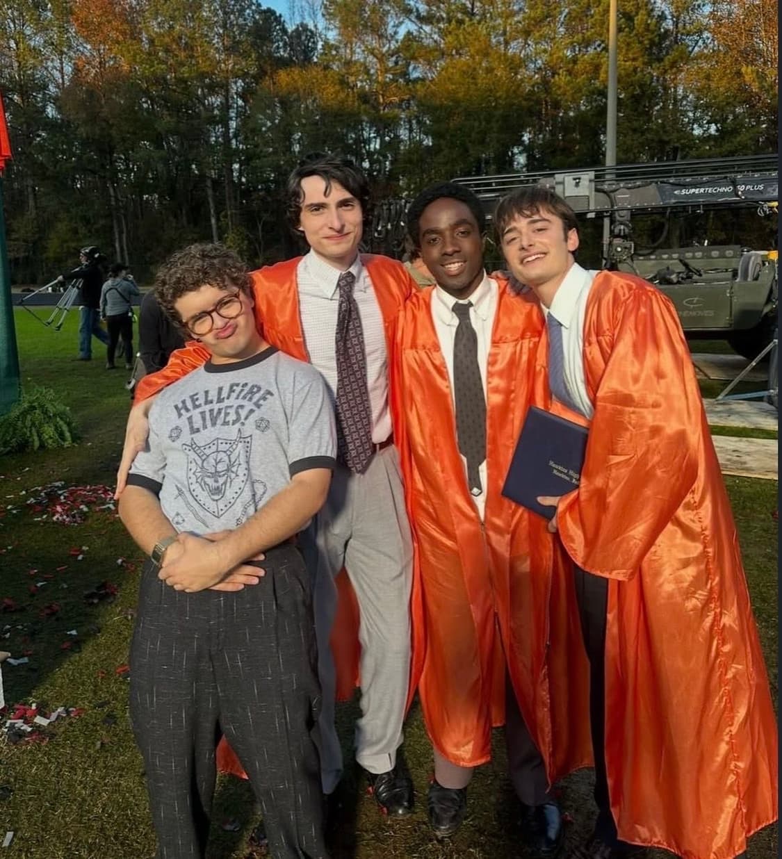 넥플릭스 굿즈 기묘한이야기 헬파이어클럽 더스틴 티셔츠 상품이미지5