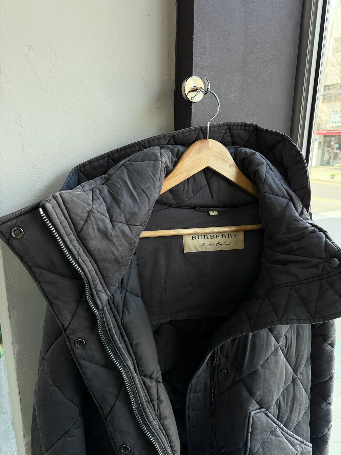 XS/ 버버리 신형 브레이크 오버 쉘 다운 패딩 상품이미지5