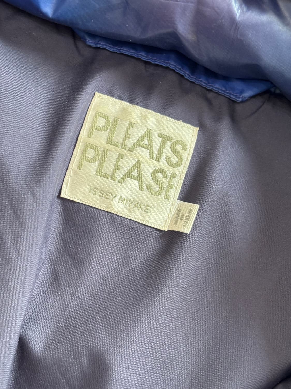 Pleats Please 플리츠플리즈 블루 타이다이 롱패딩 상품이미지9