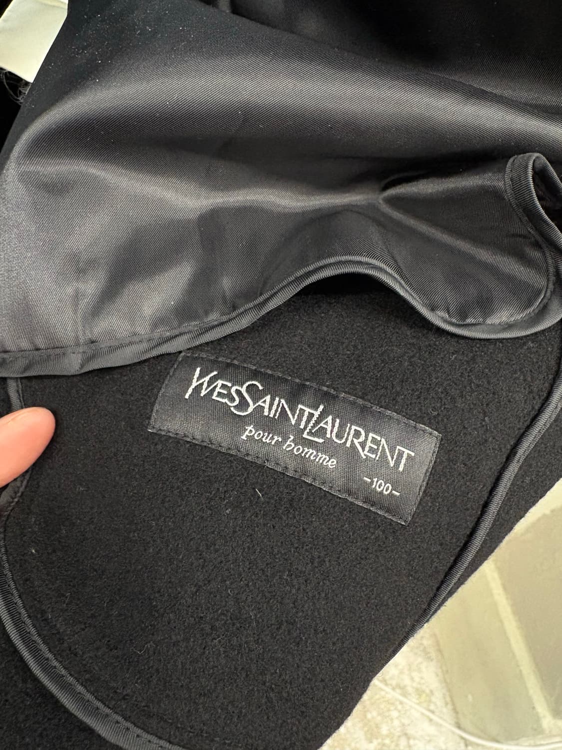 입생로랑 90s 빈티지 울 코트 블랙 상품이미지6