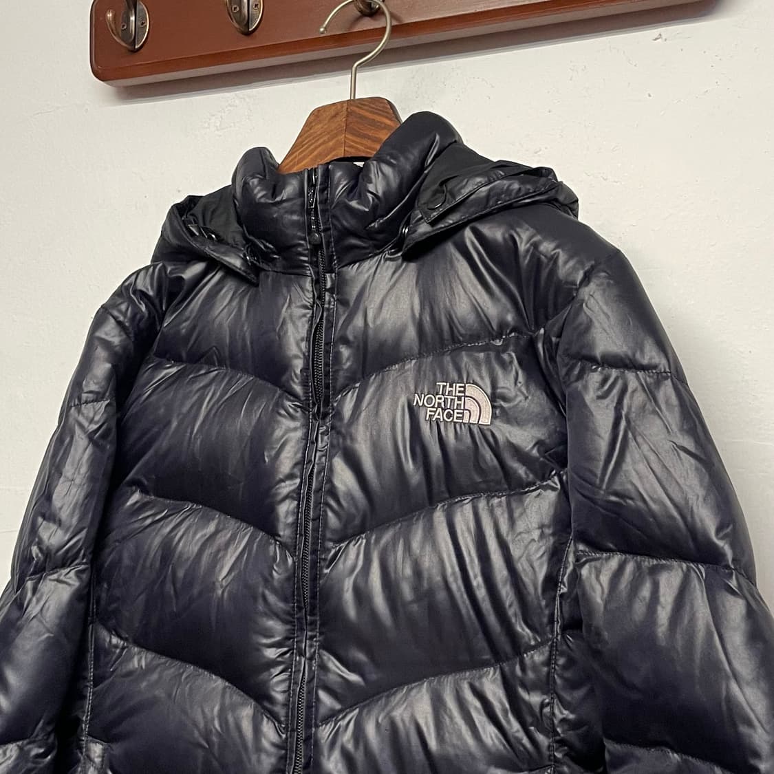 노스페이스 (우먼) 600필 구스다운 숏 패딩   상품이미지2