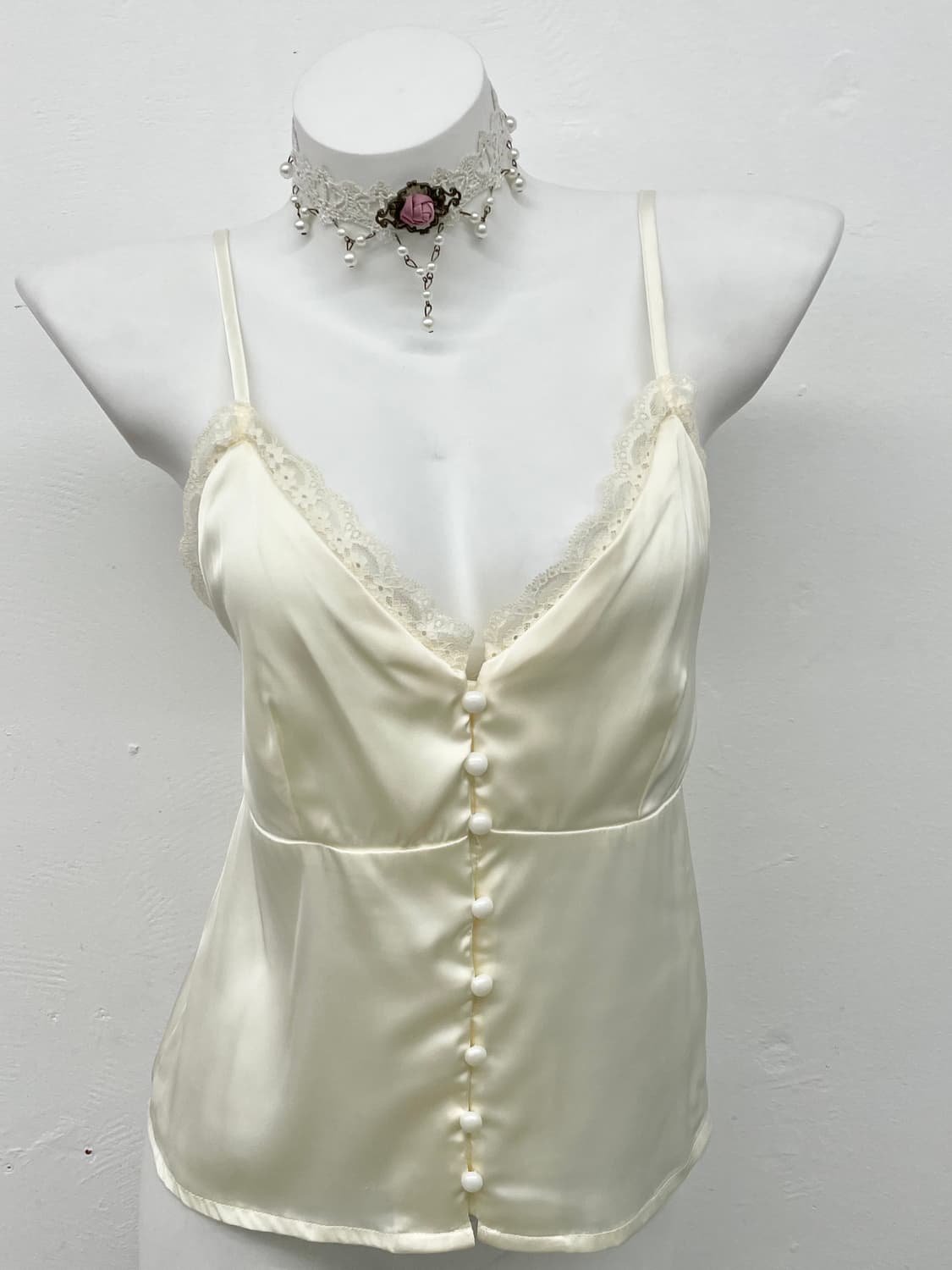 새틴 버튼 레이스 슬립 상품이미지2