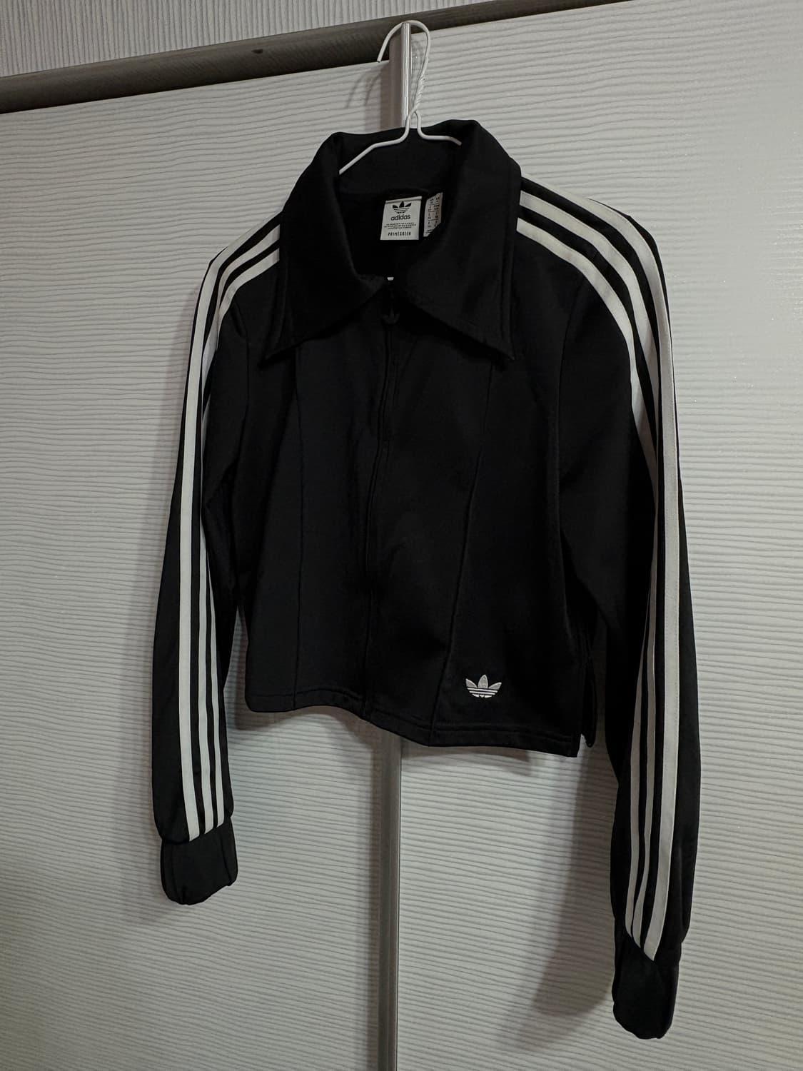 아디다스 크롭 트랙재킷 상품이미지4