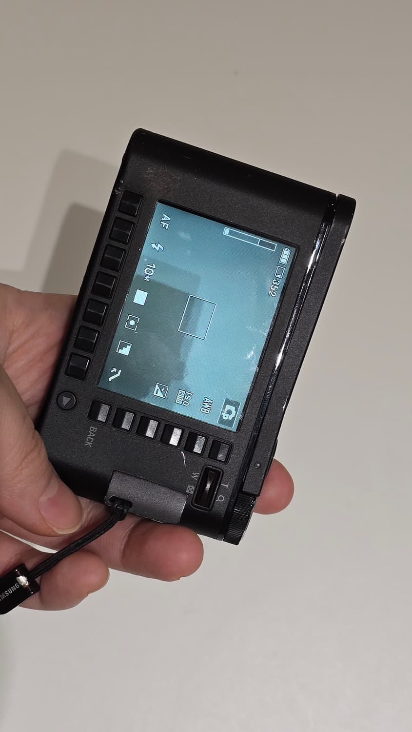 빈티지 디카 삼성 VLUU NV10 + 충전기 + 여분 배터리 (👍셀카 상품이미지3